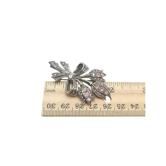 Avon Tulip Pink Rhinestone Pewter Brooch Pin Silver Tone Vintage - Picture 4 of 5